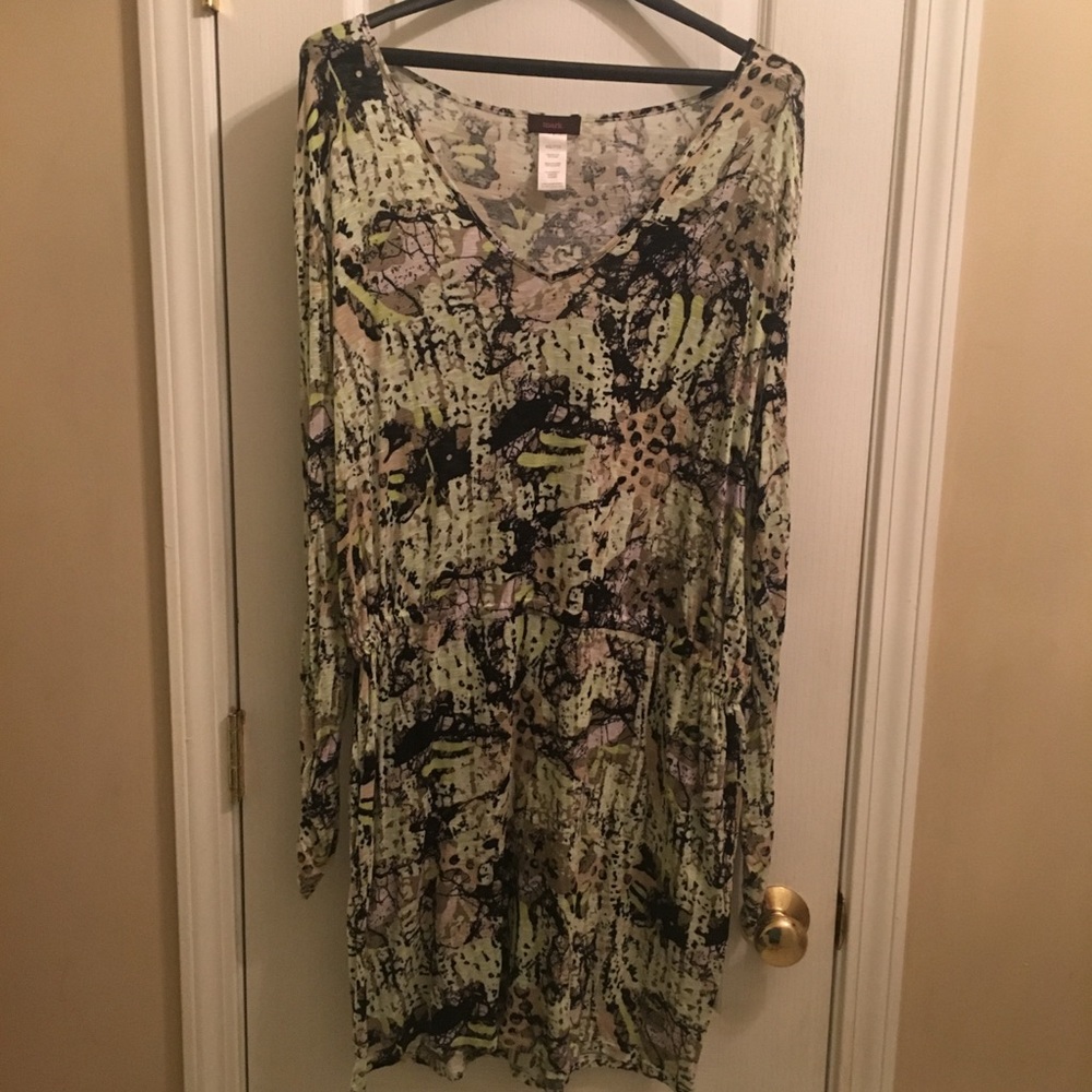 mark. Tunic - Picture 2 of 5